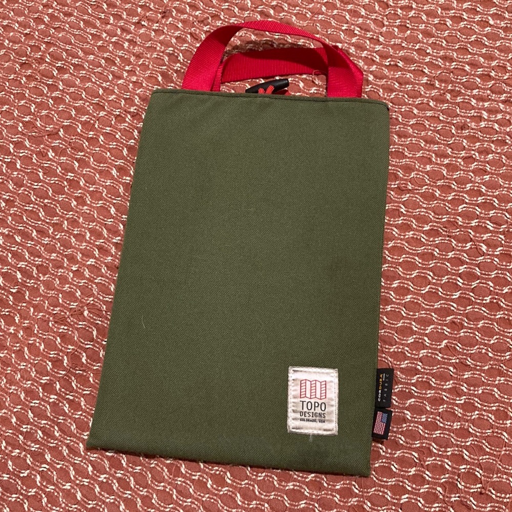 Took designs laptop case. 11 inch